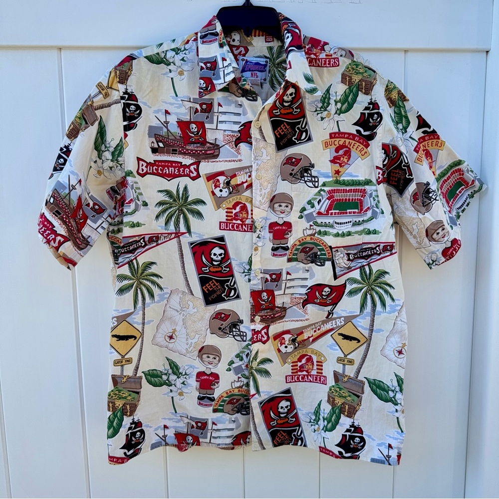 Tampa Bay Buccaneers Reyn Spooner NFL Hawaiian Shirt Vintage Large Button Down